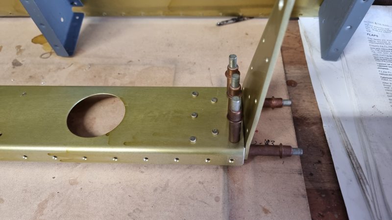 Right flap prep & priming, starting left flap riveting