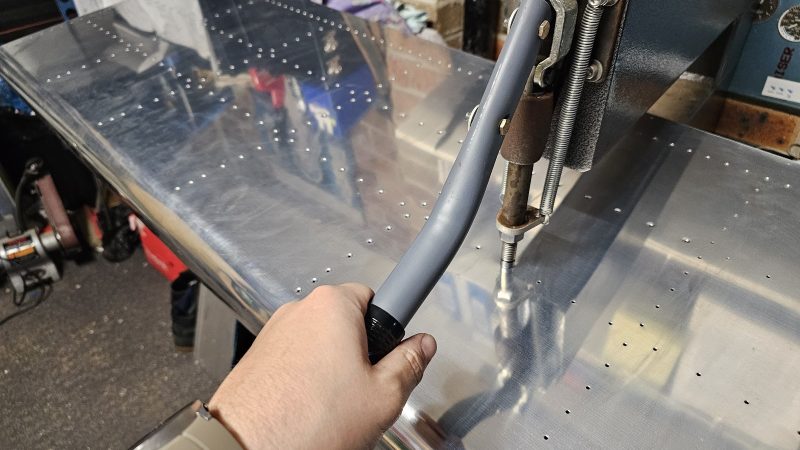 RH fuel tank – Skin dimpling